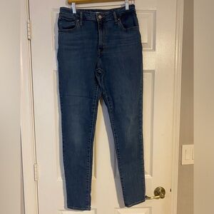 Levi’s 721 High Rise Skinny Jeans size 32L